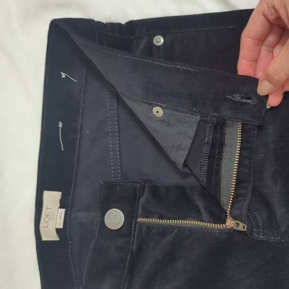 LOFT Modern Skinny Corduroy Pant, Color Black Size 6P - Picture 7 of 14